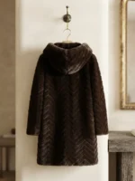 Οικολογική Γούνα Brown Chevron Faux Fur Coat με Κουκούλα σε Καφέ Απόχρωση