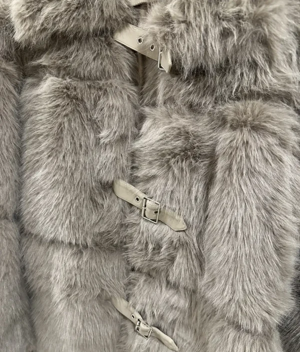 Κοντό Γούνινο Παλτό Luxury Buckled Faux Fur Coat με Δερμάτινα Λουράκια & Αγκράφες