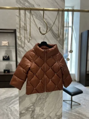 Καπιτονέ terracotta Μπουφάν με Όρθιο Γιακά, Κοντό Φερμουάρ & Φαρδιά Μανίκια