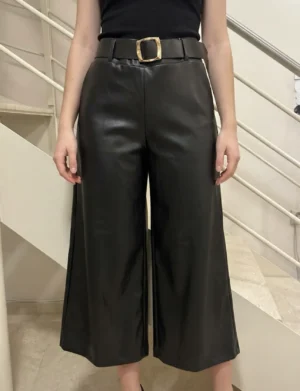 Γυναικεία Μαύρη Δερμάτινη Culotte Παντελόνα με Ζώνη & Χρυσή Τόκα