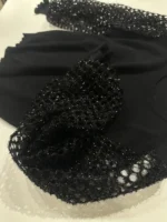 Γυναικεία Κομψή Μπλούζα Μαύρη με Διάτρητη Glitter Δαντέλα στα Μανίκια