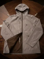 Γυναικείο 2-in-1 Jacket με Αποσπώμενη Κουκούλα & Ρυθμιζόμενη Μέση – Διπλής Όψης